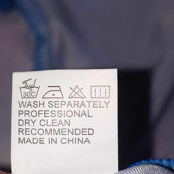 Shark Week Tie dye Toddler One Piece Long Sleeve Swimsuit Rash Guard Fins 2T-3T - Picture 8 of 10